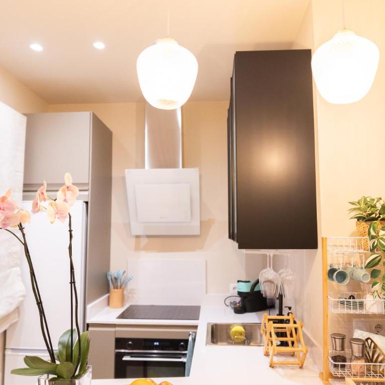 La casa de las flores - Two-Bedroom Apartment - 48
