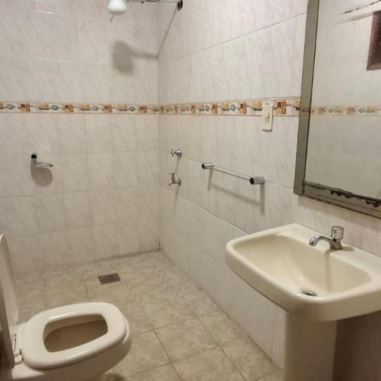 Habitación 25 cerca de la Terminal de buses de Asunción - Habitación Doble - 6