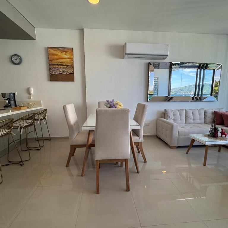 Samaria Club y Playa - Three-Bedroom Apartment - 16