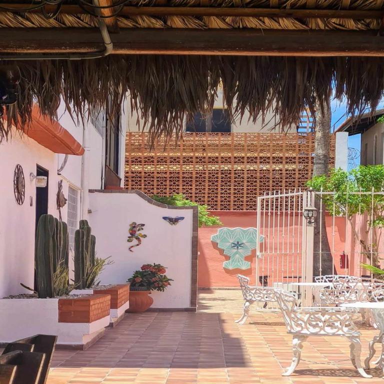 Nice studio with kitchenette and close to the boardwalk and the beach - Apartamento - 28