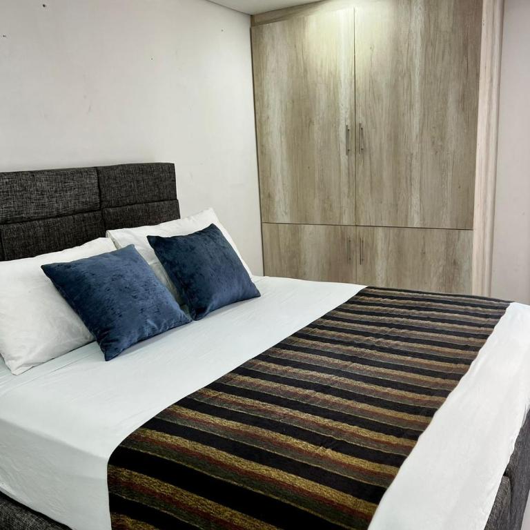 APTO NUEVO CONQUISTADOR - Apartment with Sea View - 3