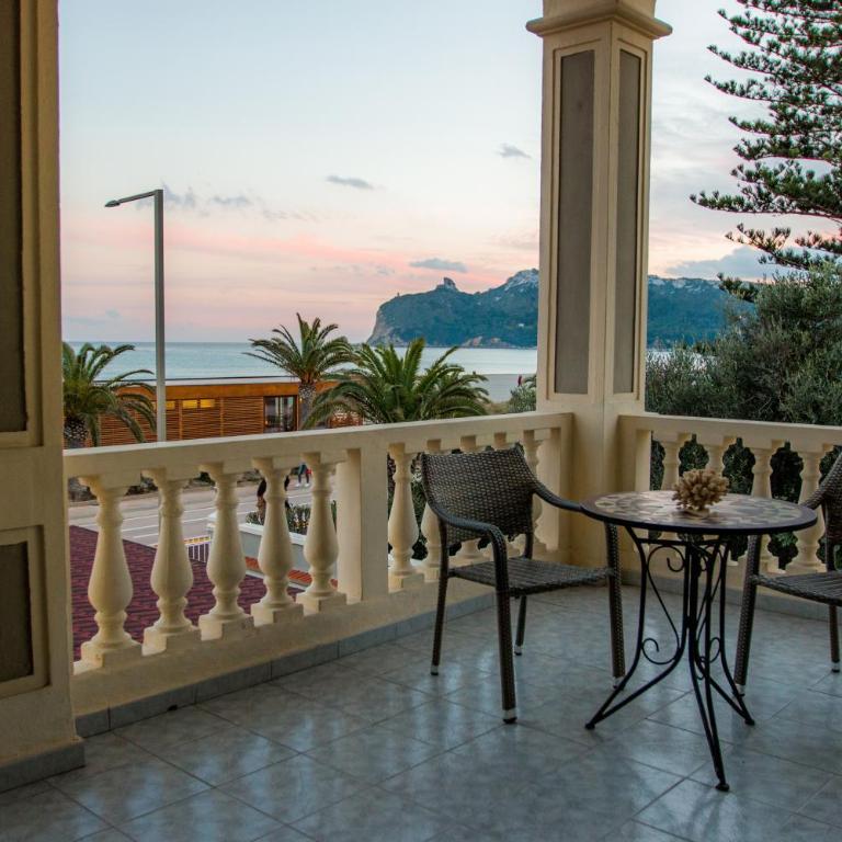 Hotel La Villa Del Mare - Camera Deluxe Matrimoniale con Vista Mare - 1