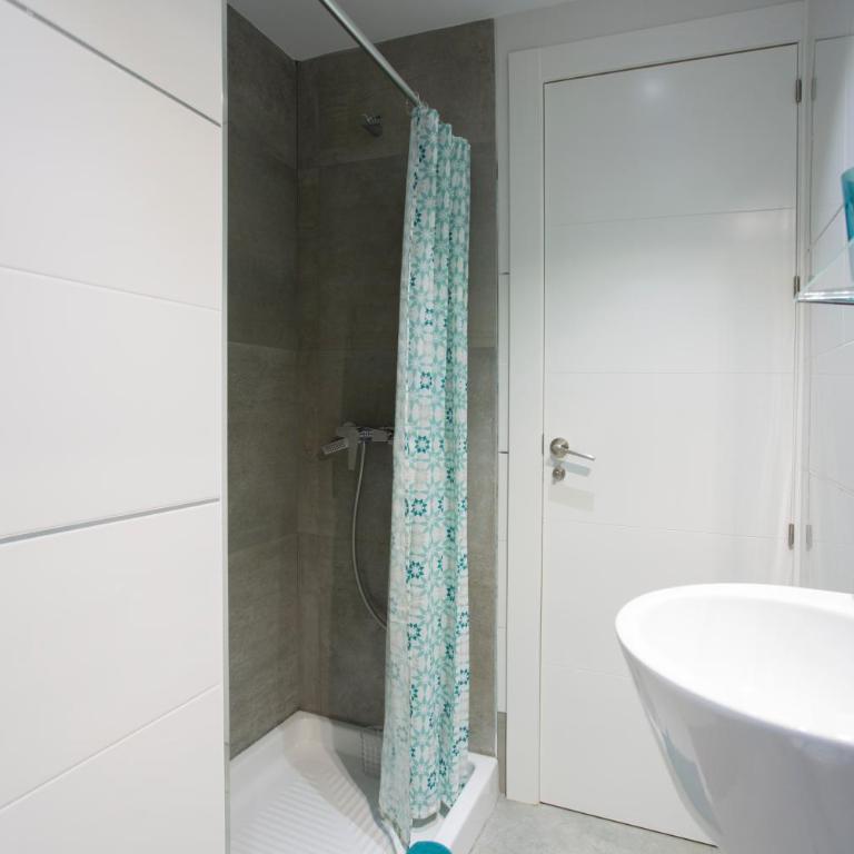 Granada Home Centro - Three-Bedroom Apartment (A) - 20