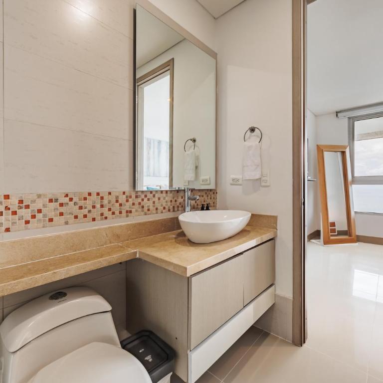 Magnífico apto de 1 habitación con vista inmejorable al mar en Bocagrande - Apartamento con balcón - 22