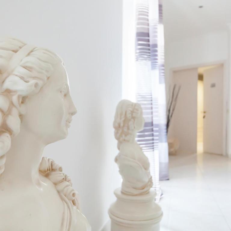 Veneto Excelsior Suite - Appartamento con 3 Camere da Letto - 11