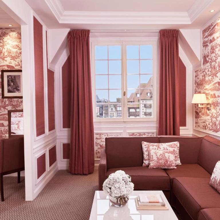 Hôtel Barrière Le Normandy - Suite Junior - 4
