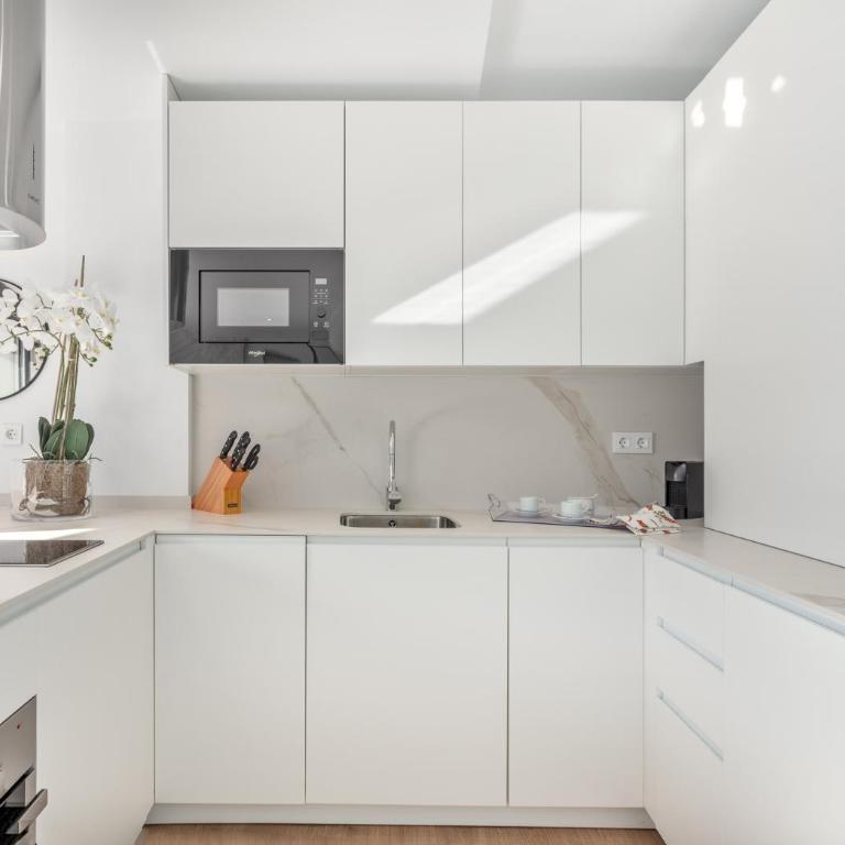 Espectacular ático con terraza - One-Bedroom Apartment - 5