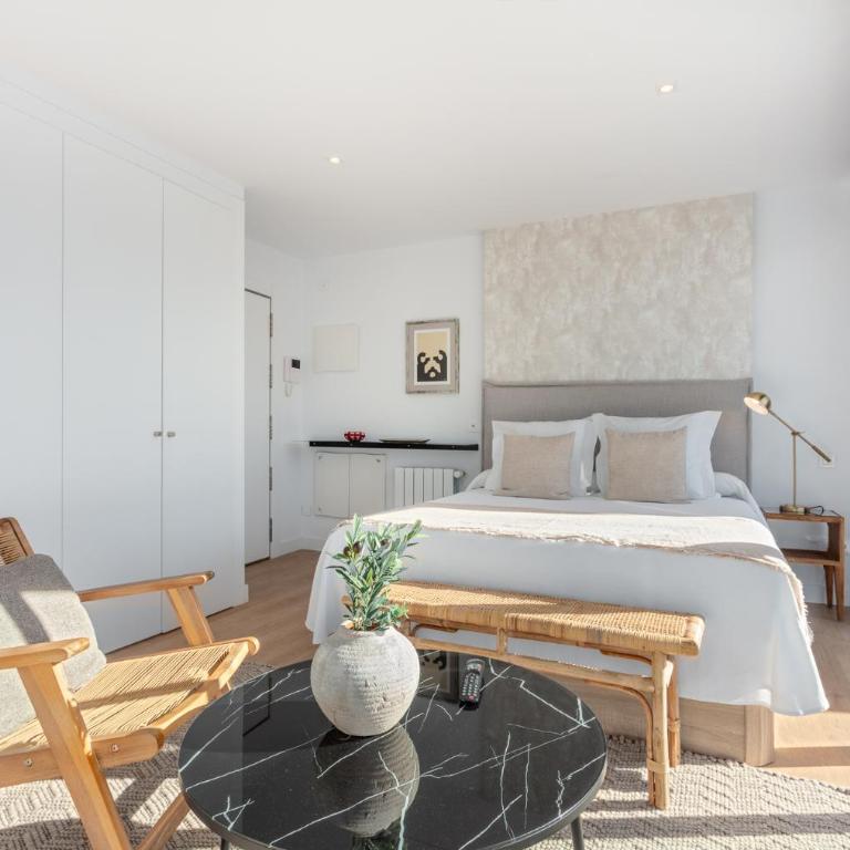 Espectacular ático con terraza - One-Bedroom Apartment - 6