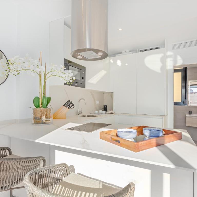 Espectacular ático con terraza - One-Bedroom Apartment - 7