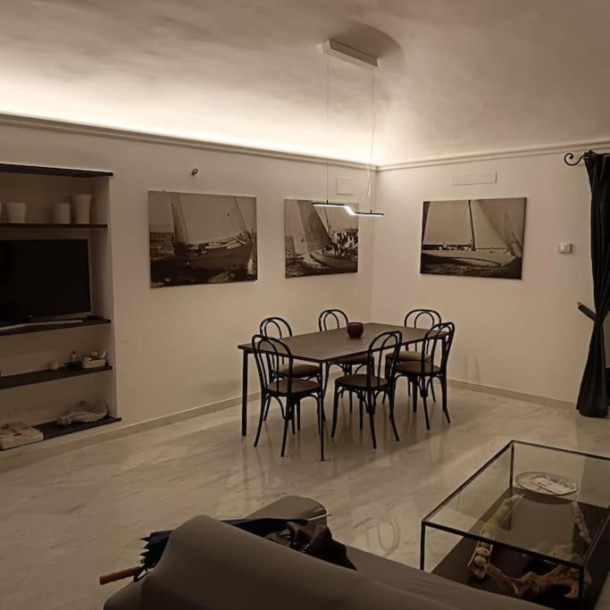 La Casa del Console - Appartamento con 2 Camere da Letto - 12