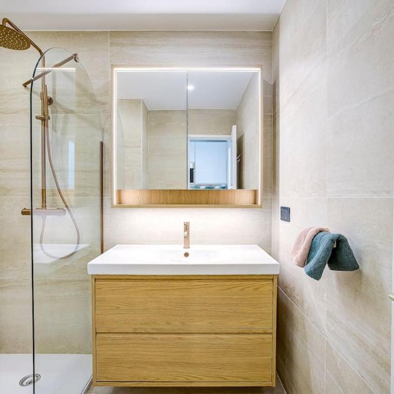 Beau 2 pièces Le Silvaplana 200m des plages - Apartment mit 1 Schlafzimmer - 5