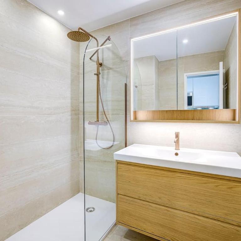 Beau 2 pièces Le Silvaplana 200m des plages - Apartment mit 1 Schlafzimmer - 9