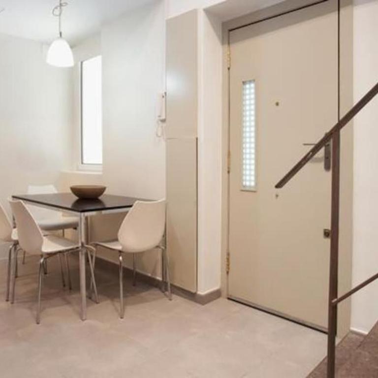Barceloneta Apartment - One-Bedroom Apartment - 14