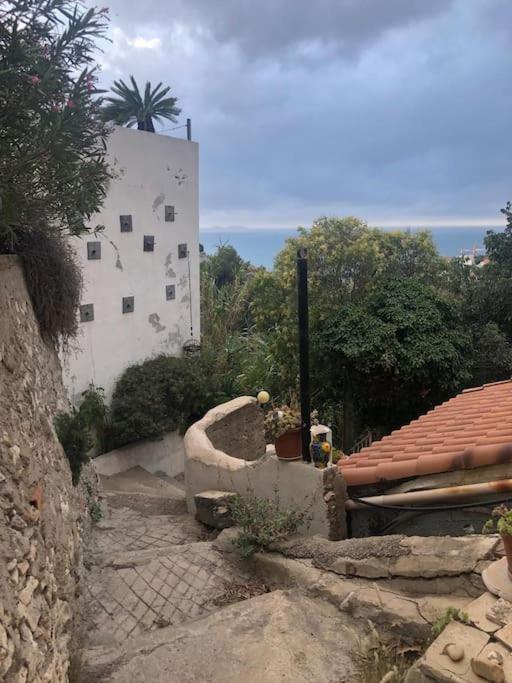 L'Estaque T3 atypique avec vue sur mer et jardins - Appartement 2 Chambres - 19