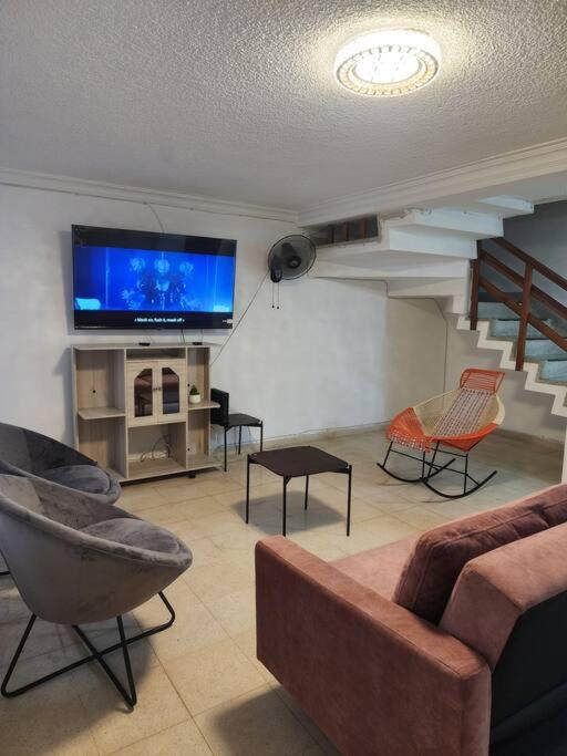 Casa turística contemporánea - Two-Bedroom House - 34