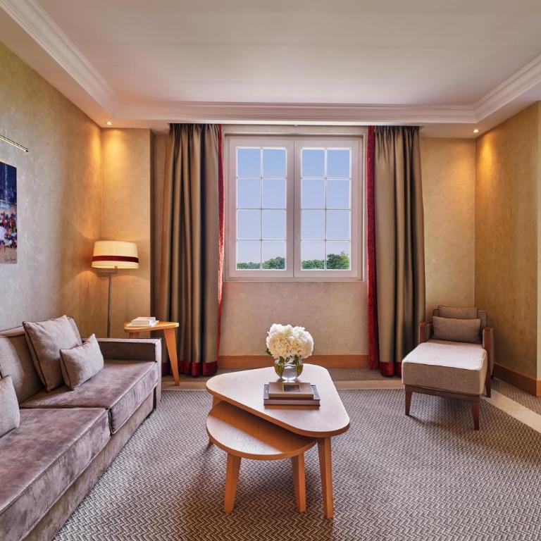 Hôtel Barrière L'Hôtel du Golf - Suite Junior - 4