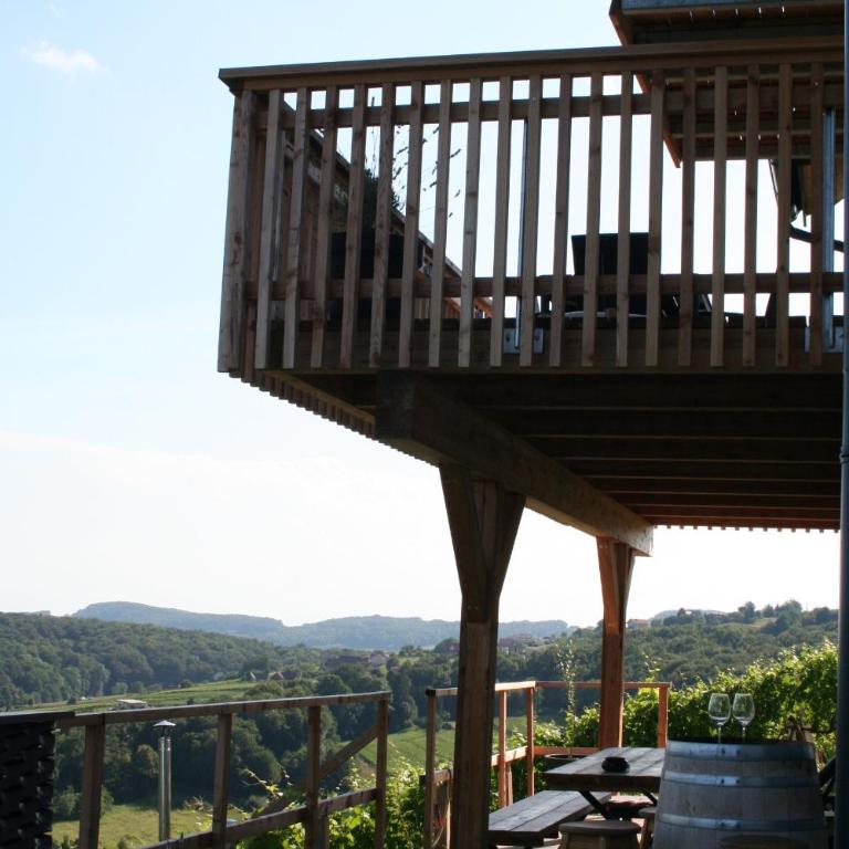 Rebenchalet - Ferienhaus mit 4 Zimmern - 22