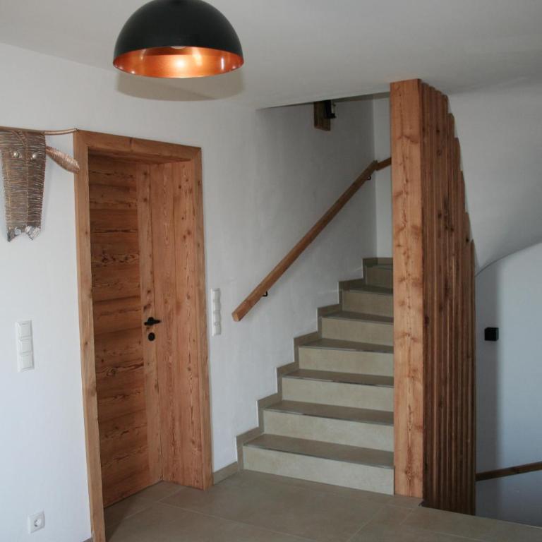 Rebenchalet - Ferienhaus mit 4 Zimmern - 28