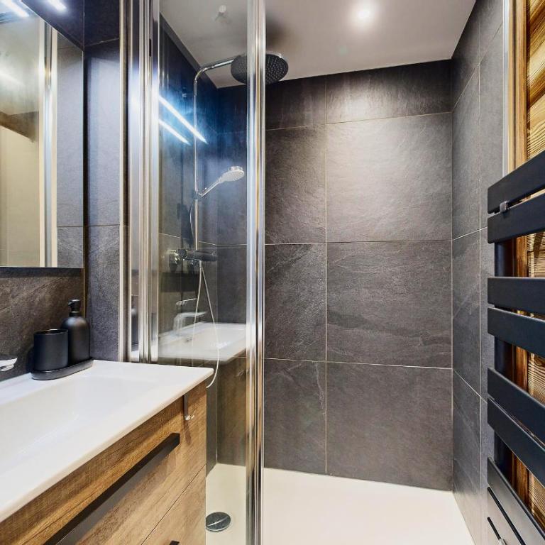Le marmotton, le charme savoyard - Appartement 3 Chambres - 36