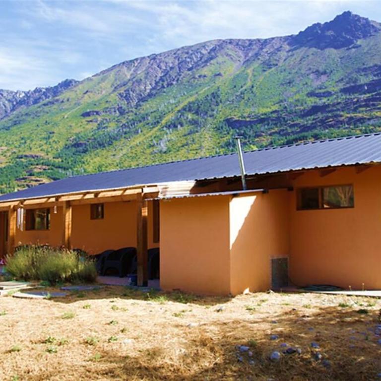 Hermosa casa costa Río Epuyen - Casa de 2 dormitorios - 1