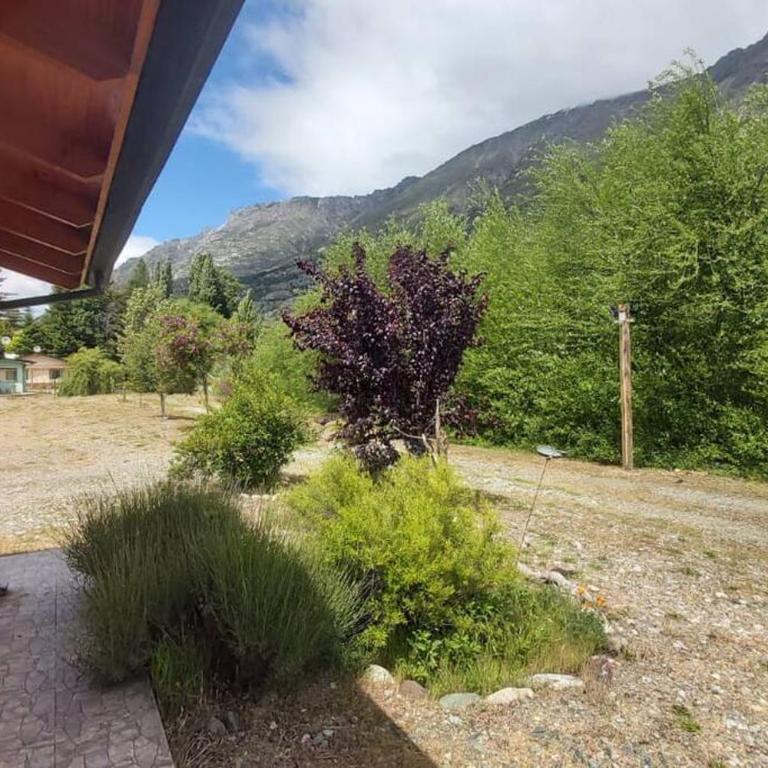 Hermosa casa costa Río Epuyen - Casa de 2 dormitorios - 21