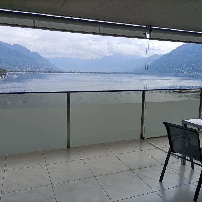 Residenza Vivian Deluxe Apartments - Appartamento Superior con Vista Lago - 9