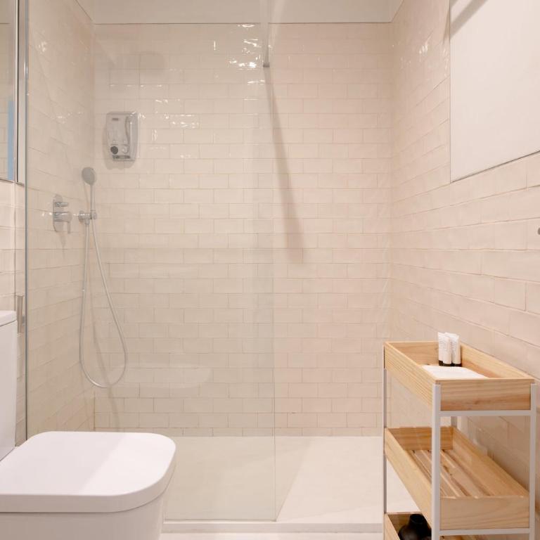 Ópera Apartments Alameda - Suite con balcón - 3