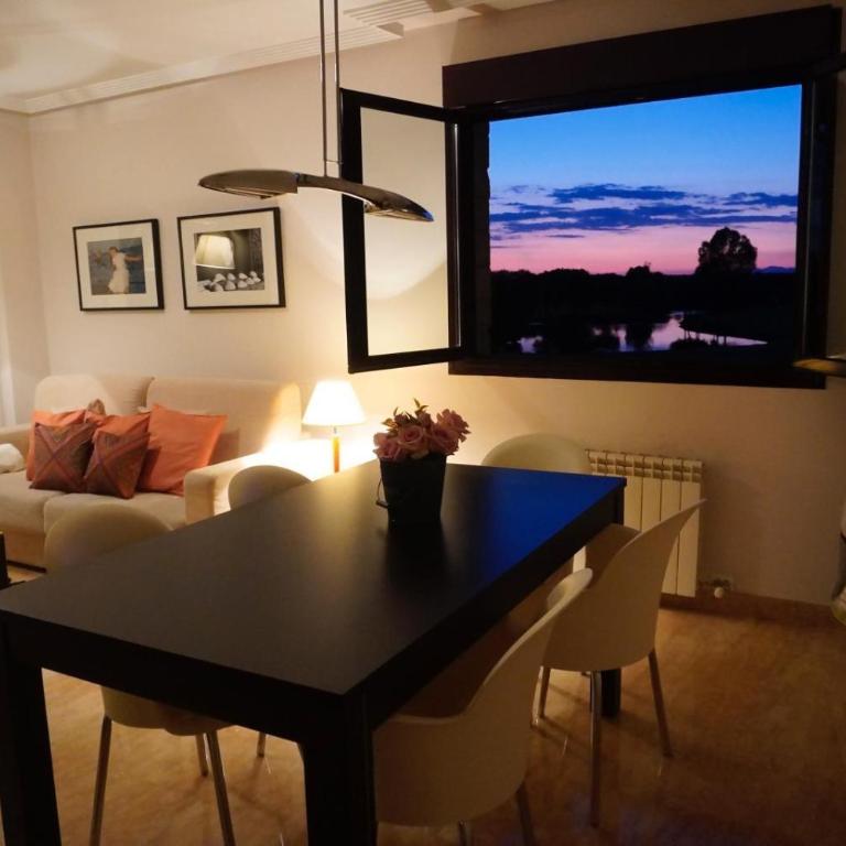 CASA CON VISTAS AL LAGO GOLF LEON - Apartamento de 2 dormitorios con vistas al lago - 1