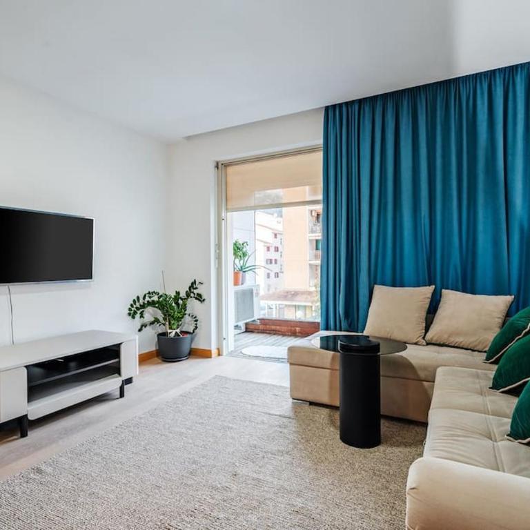Status-M Apartments Nexsan1 - Studio Apartment with Balcony - 5