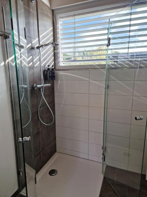 10min zum CenterParcs, Bungalow mit Garten,Carport - Casa con 1 dormitorio - 18