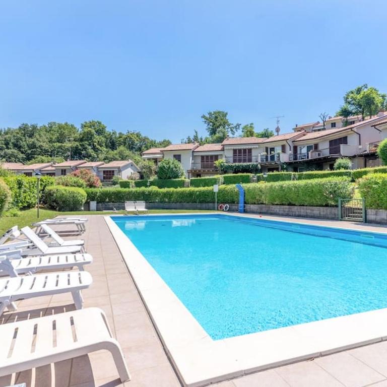 Mother of Pearl House with Lake View Pool - Superior Apartment mit 1 Schlafzimmer - 1