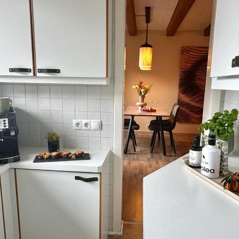 SPOTLIGHT 4YOU City Apartment with parking by belle-stay - Appartamento con 1 Camera da Letto - 12