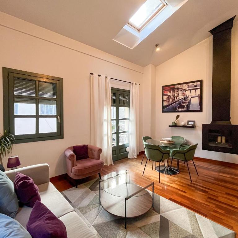 Modern apt in old town w cathedral views - Apartamento de 2 dormitorios - 29