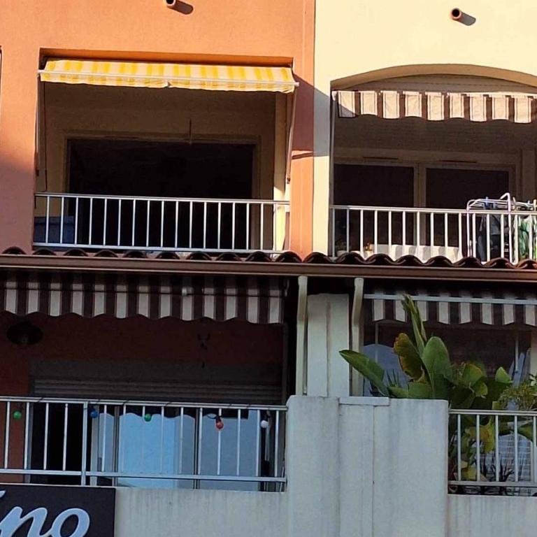 Spacieux T3 au Centre Port, Résidence avec Piscine, Cap d'Agde - FR-1-607-10 - Appartement (6 Adultes) - 8