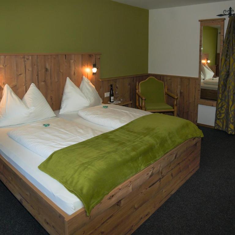 Hotel Haus Lungau - Doppelzimmer mit Balkon oder Terrasse - 8