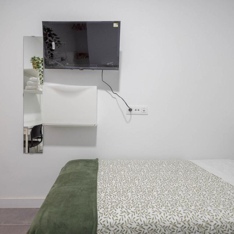 Coliving Mol-Terrace, En-Suite Bathroom, Fridge & TV - Habitación Doble con baño privado - 16