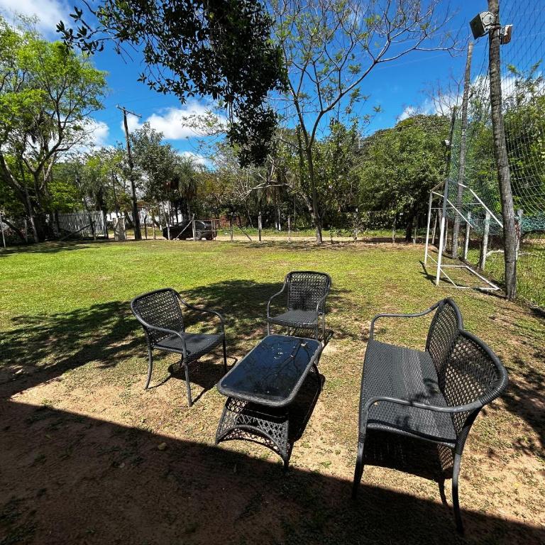 Casa en San Bernardino en Venta y Alquiler con Cancha de fútbol, parrilla y piscina zona la Alemana 2 - Casa de 2 dormitorios - 3