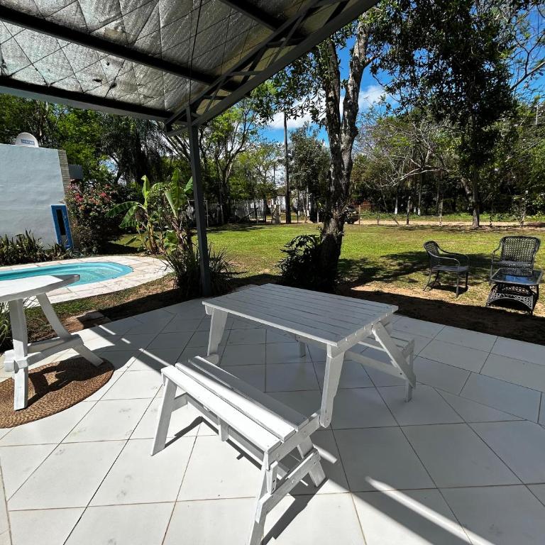 Casa en San Bernardino en Venta y Alquiler con Cancha de fútbol, parrilla y piscina zona la Alemana 2 - Casa de 2 dormitorios - 4