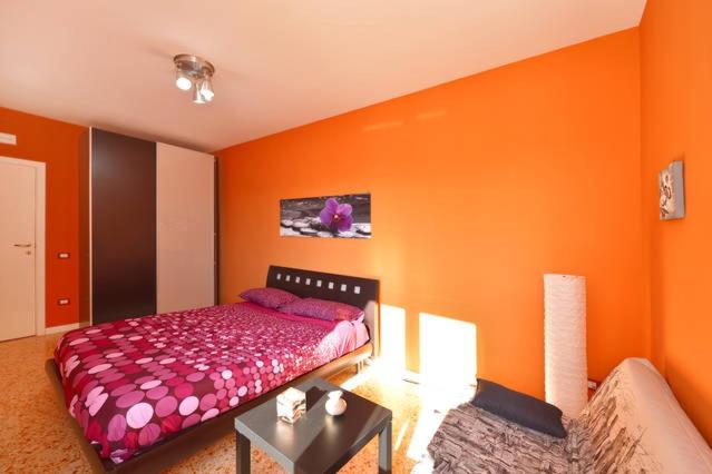 B&B Centralstationhouse - Double Room with Private External Bathroom - 5
