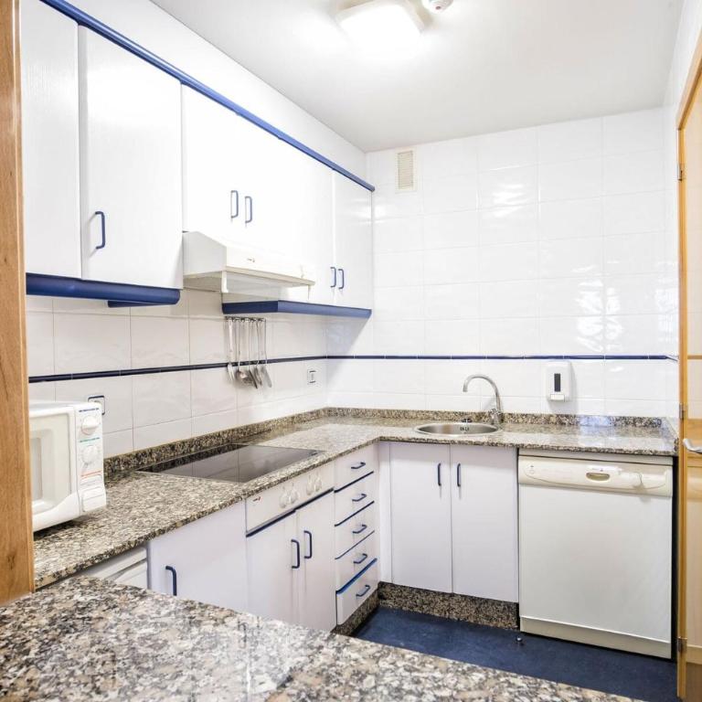 Alda Castelao - Apartamento de 1 dormitorio (2 - 4 adultos) - 1