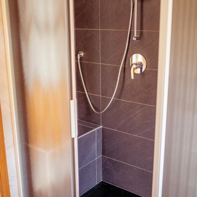 Larius Apartment - Como Lake View - Free Parking - Appartamento con 1 Camera da Letto - 27