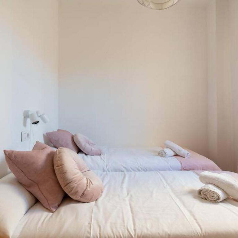 Ático soleado en el centro de Málaga - Two-Bedroom Apartment - 11