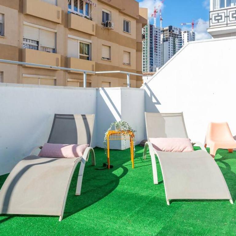 Ático soleado en el centro de Málaga - Two-Bedroom Apartment - 32
