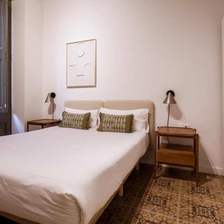 Caterina Laietana - Two-Room Apartment - 10