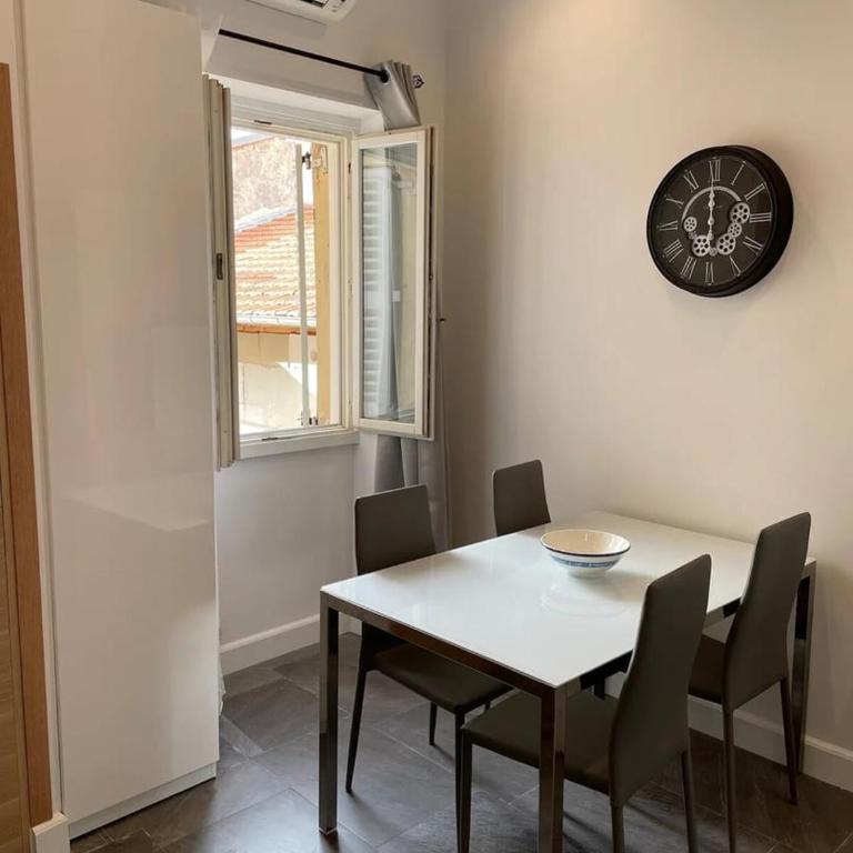 Massena : Hyper Centre Studio 2p - Appartement - 4