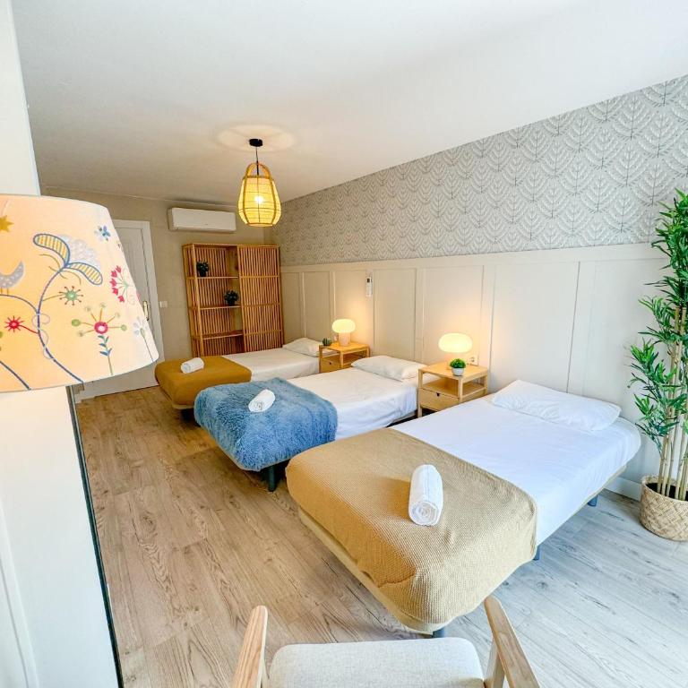Mudejar del Pilar Turistea - Three-Bedroom Apartment - 3