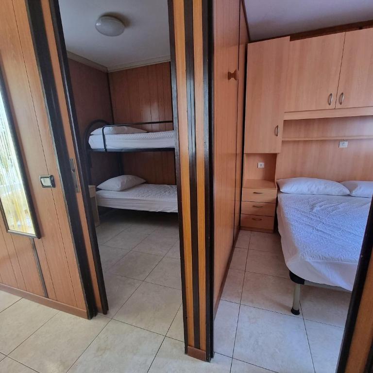 Residence Porticello - Two-Bedroom Apartment with Garden View - 7