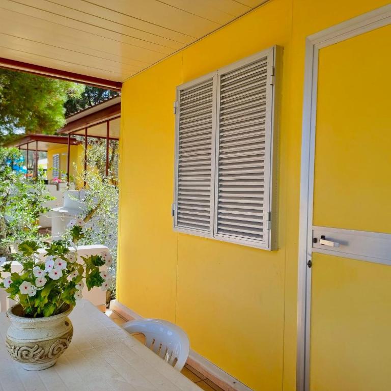 Residence Porticello - Two-Bedroom Apartment with Garden View - 5