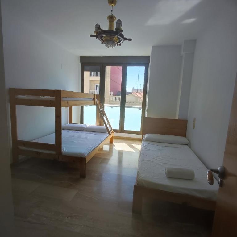 Close to the sea, large (170 m2) apartment+BIKES - Three-Bedroom Apartment - 9