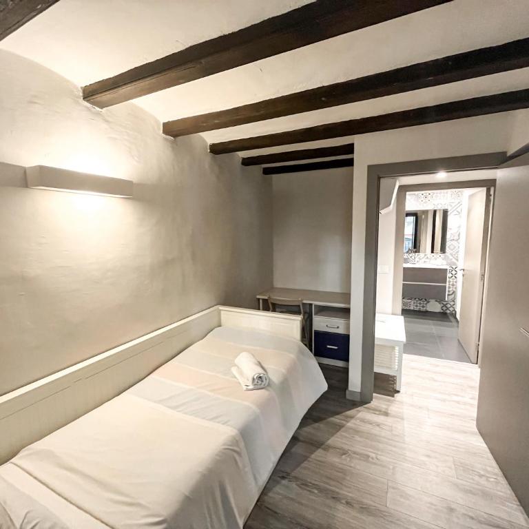 Old Town duplex with character - Apartamento de 2 dormitorios - 9